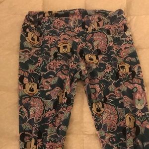 Tall and curvy Mickey leggings